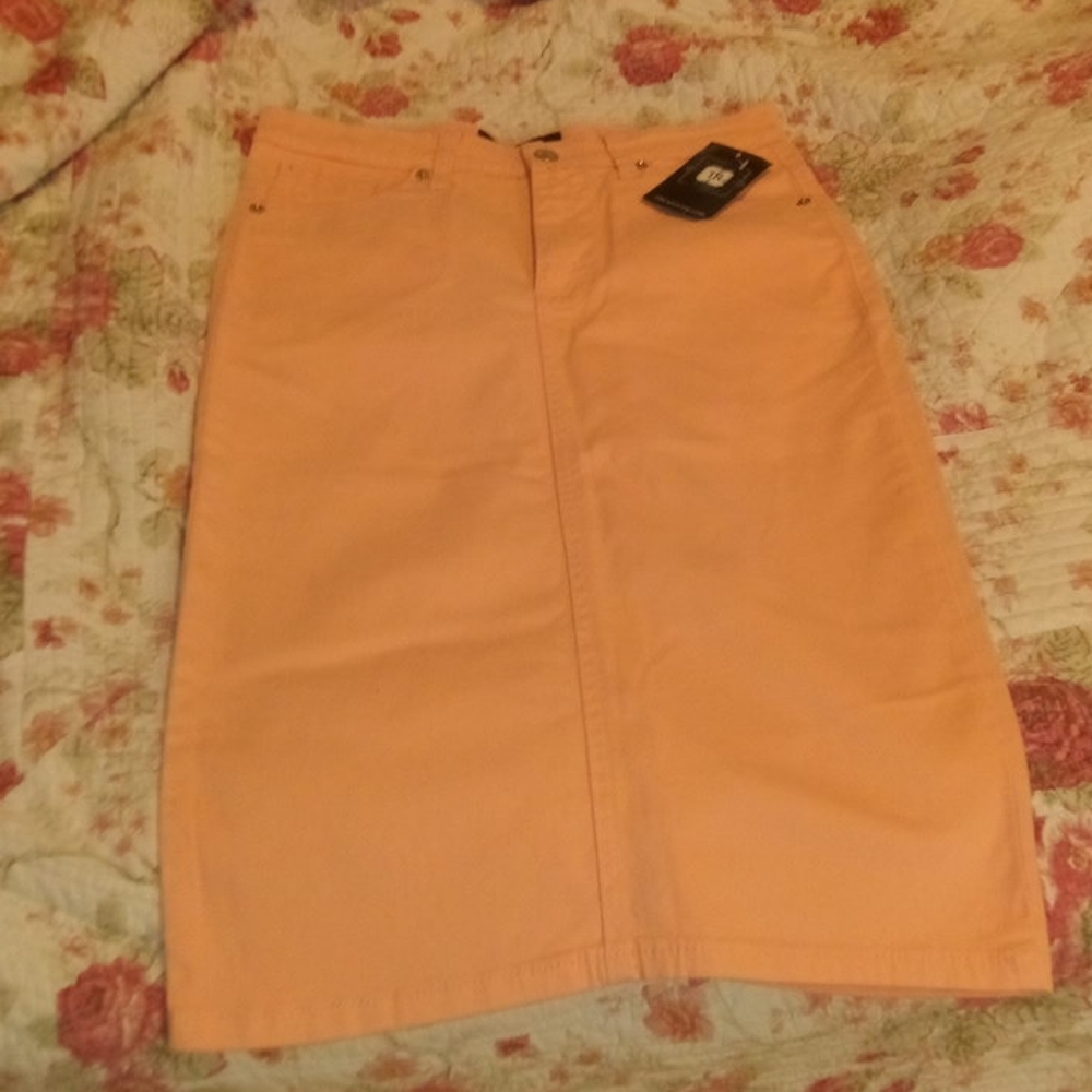 98% cotton 2%lycra Pink Denim Skirt